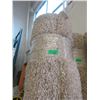 Image 1 : 8' x 10' Beige Shag Area Carpet