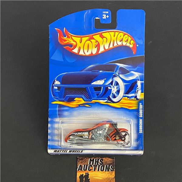 HOT WHEELS SCORCHIN SCOOTER 1/64TH SCALE (ref140)