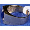 Image 2 : Diamond and Jet Gold Ring  [133846]