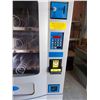 Image 11 : 3-piece vending machine (with keys) - consigner says working when last used - Heavy! bring help for 