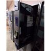 Image 5 : 3-piece vending machine (with keys) - consigner says working when last used - Heavy! bring help for 