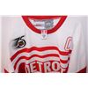 Image 2 : Steve Yzerman Signed NHL Jersey - size 50