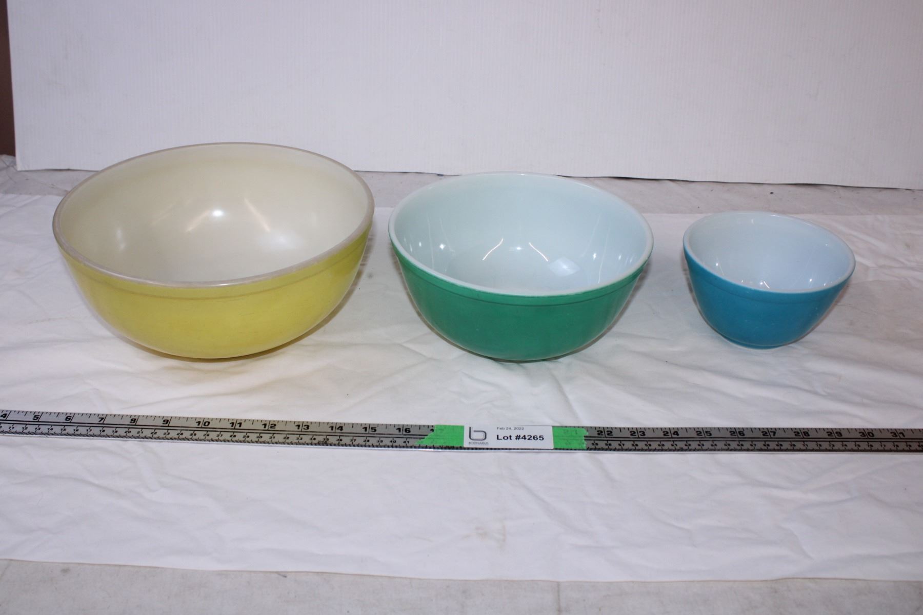 Glass Bowl Set