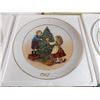 Image 9 : Vintage Books, Christmas 1981,82,83 Collector plates + pictures in frames