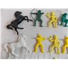 Image 2 : Assorted plastic toy figures - cowboys and indians