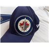 Image 2 : Winnipeg Jets Pennant + Hat