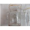 Image 4 : 2 clear glass water pitchers