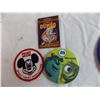 Image 3 : 7 disney pins + patch