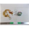 Image 1 : Roll of Pilsner tape (sealed) + hanging beads + misc