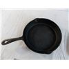 Image 2 : (2) Cast iron frying pans