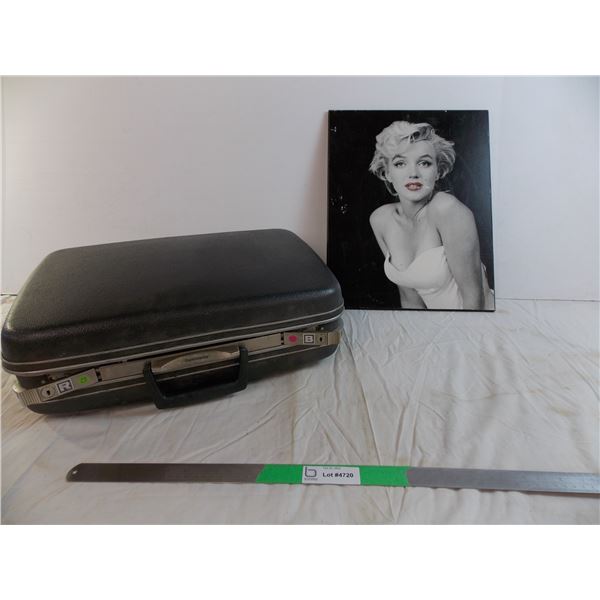 Samsonite luggage + Marilyn Monroe wall hanger