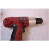 Image 5 : Black&Decker Sander,18V Drill,Hydraulic Jack
