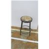 Image 1 : *vintage metal stool