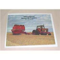 IH Series 86 Tractors Brochure w/ Pull Type Combine