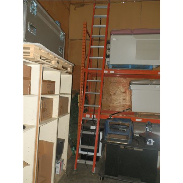 Louisville 28ft Extension Ladder