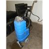 Image 1 : Carpet Cleaner
