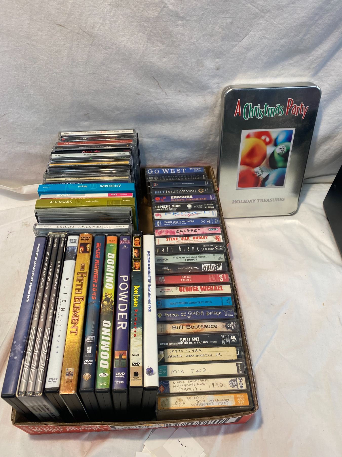Cds Dvds And Cassettes