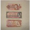 Image 1 : 3 Canadian two dollar bills