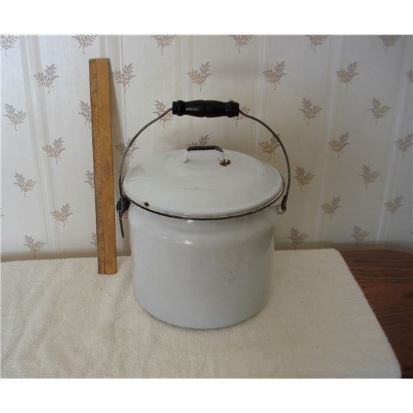 white enamel pot