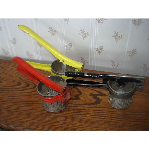 Set of 3 vintage ricers red and yellow