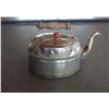 Image 1 : old kettle