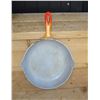 Image 1 : Orange Frying Pan