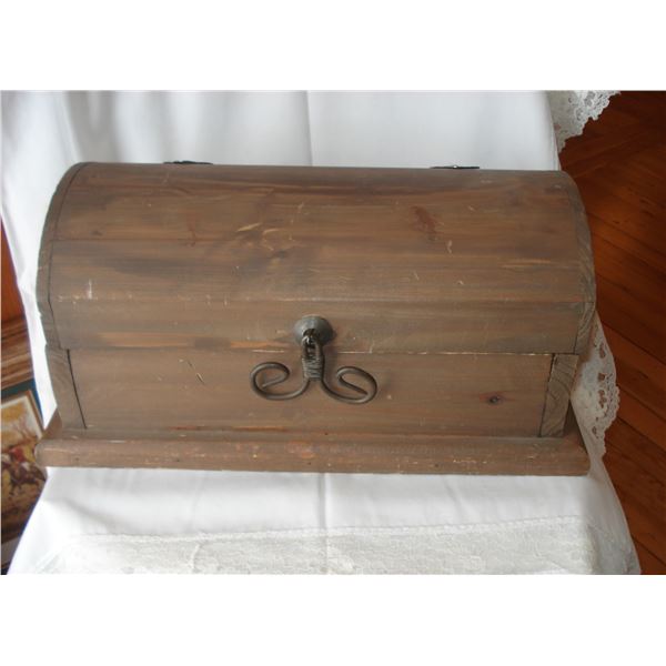 Small Wood Chest