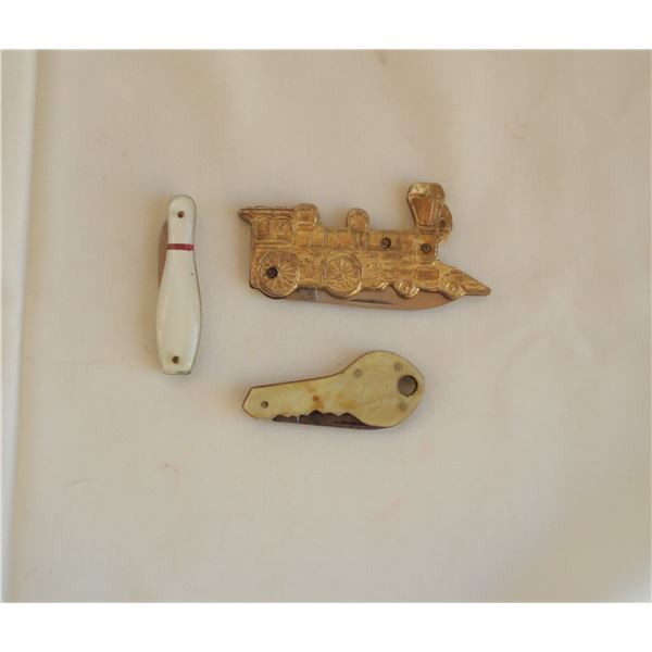 Figural pocket knives