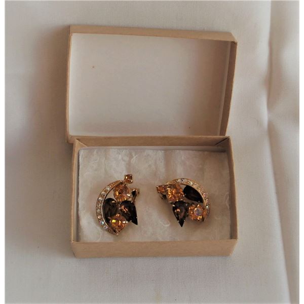 Brown and Amber clip on earrings