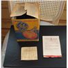 Image 1 : General Electric Heat Lamp in Original Box