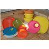 Image 1 : misc. assortment Tupperware