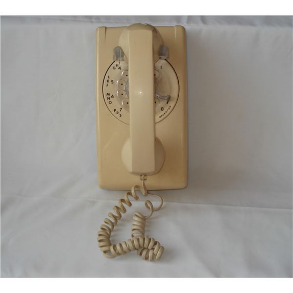 Wall Mount Rotary Phone - Schmalz Auctions