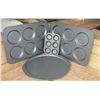 Image 1 : Assorted Bake ware  muffin tin, pizza pan etc.