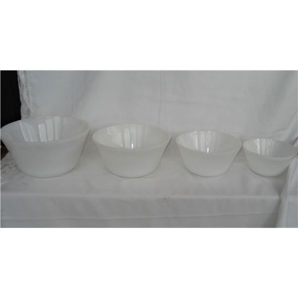 4 Vintage white Nesting Bowls
