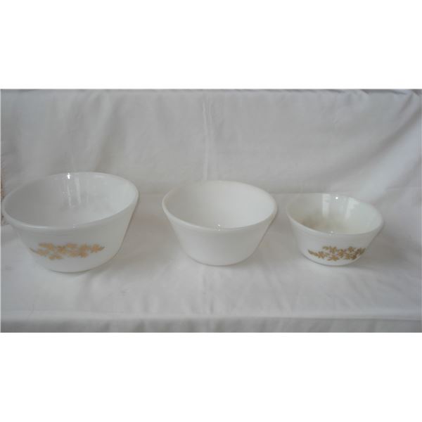 3 Vintage Nesting Bowls  2 with Gold Accent