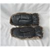 Image 2 : fur mittens