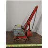 Image 5 : Antique Toy Excavator
