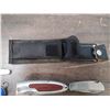 Image 4 : 4 Pocket Knives, 2 Cases