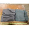Image 1 : 2 Wool Blankets