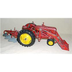 MH Reuhl 44 w/ Loader & 3b Plow