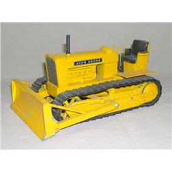 JD 1010 Crawler w/ Blade