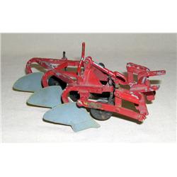 MH 3b 3-point plow by Reuhl