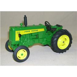 JD 330 Utility by Trumm