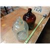 Image 2 : 2 160 Oz. Glass Jugs