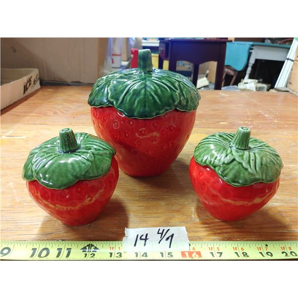 Chalkware Strawberry Jars