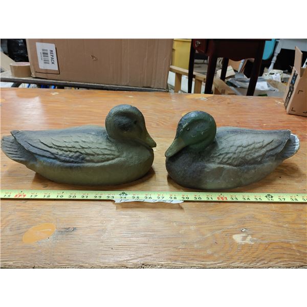 2 Duck Decoys