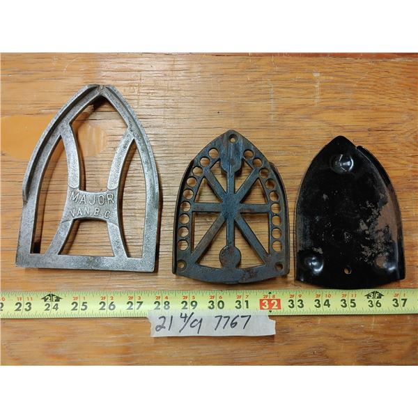 3 Vintage Sad Iron Rests