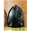 Image 4 : 3 Vintage Sad Iron Rests