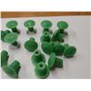 Image 3 : Vintage Green Plastic Drawer Pulls