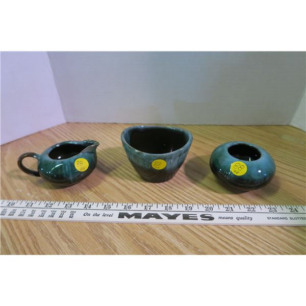 Blue Mountain Potter - Creamer, 2 Sugar Bowls